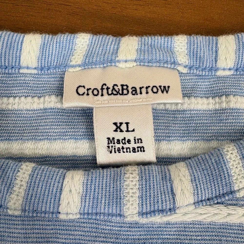 Croft & Barrow Women's XL Blue Striped Embroidered 3/4 Slv‎ Button Cuff Knit Top - Picture 5 of 12
